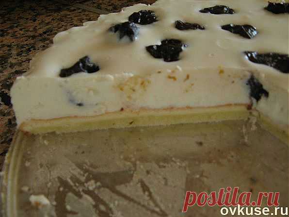 Десерт творожный с черносливом