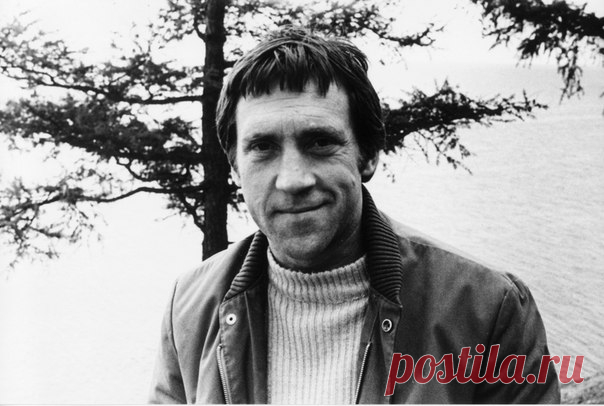 Сегодня отметил бы День рождения выдающийся исполнитель, поэт, актёр Владимир Семёнович Высоцкий!..