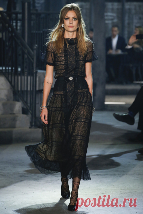 Chanel | Pre-Fall | осень-зима 2016/2017 | Коллекции | Glamour.ru