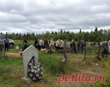 Во сколько обходятся похороны человека