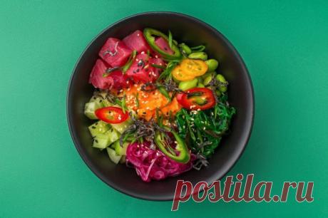 Ахи поке с соусом юдзу