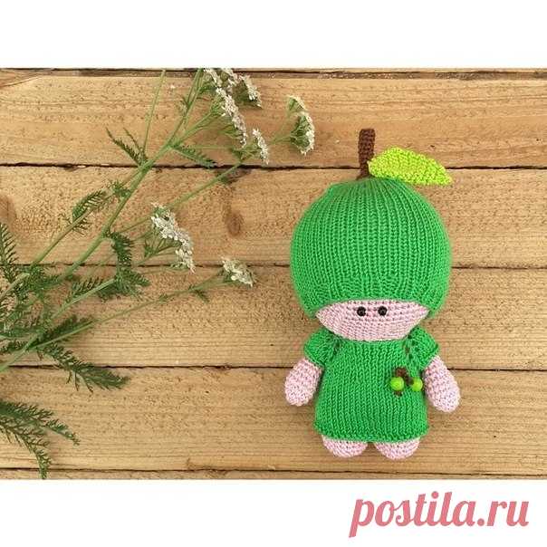 Марина Захарова