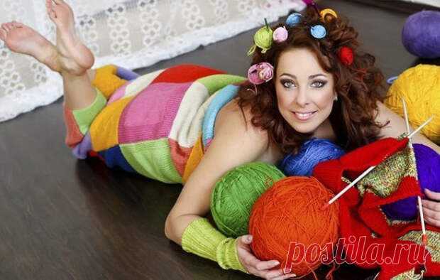 65 СОВЕТОВ ПО ВЯЗАНИЮ! Кстати, некоторые из них не знают даже самые опытные мастерицы… - Домоводство - медиаплатформа МирТесен 1. Купить указанную в описании модели пряжу удается не всегда, но всегда следует покупать пряжу, длина которой хотя бы примерно соответствует длине пряжи, указанной в инструкции. Толщина спиц тоже должна соответствовать той, которая указана в инструкции. 2. Перед началом вязания внимательно...