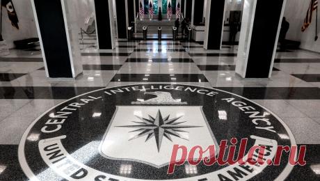 ЦРУ уволило сотрудницу, которая пожаловалась на сексуальные домогательства на работе. Центральное разведывательное управление (ЦРУ) уволило сотрудницу, которая пожаловалась на сексуальные домогательства со стороны коллеги. Об этом сообщает NBC. Пострадавшая от домогательств коллеги сотрудница ЦРУ осталась без работы после ...