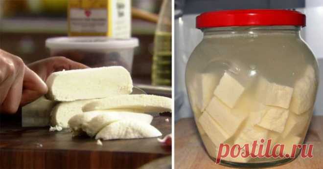 Интересные новости     Сыр. Намного вкуснее и дешевле магазинного! Молоко, сметана, лимонный сок — все, что понадобится для этого нежнейшего домашнего сыра
Сыр из молока