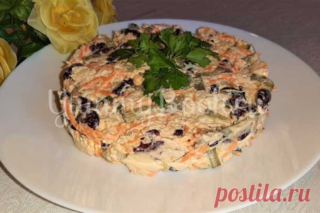 Салат с курицей, фасолью и морковью по-корейски - простой и вкусный рецепт с пошаговыми фото Как приготовить салат с курицей, фасолью и морковью по-корейски. Пошаговый рецепт с фотографиями, подробным описанием и ингредиентами.