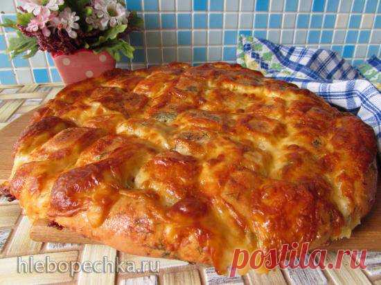 Лепёшка с моцареллой, чесноком и зеленью - Хлебопечка.ру