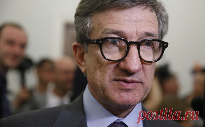 Тарута заявил о некомпетентности Зеленского. Сергей Тарута, бизнесмен из Донбасса, глава Донецкой области в 2014-м и ныне депутат Рады, раскритиковал Зеленского, а также Запад, который «давил» на Украину для проведения наступления, не увенчавшегося успехом