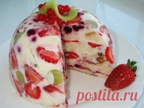 Торт из сметаны, фруктов, желатина