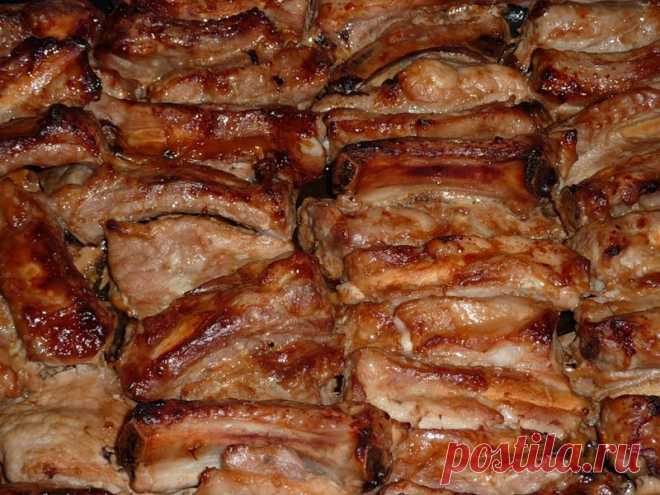Запеченные свиные ребрышки -вкуснота