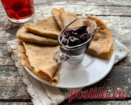 Блинчики со ржаной мукой Ингредиенты:Мука ржаная — 250 г Молоко — 500 мл Яйца куриные — 2 шт.
Масло растительное — 3 ст. л. Сахар — 1 ст. л. Соль — 1 щепоткаПриготовление:1. В глубокую тарелку вбейте яйца, добавьте сахар и взбейте. 2. Добавьте молоко и...