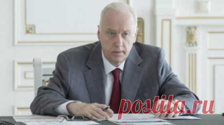 Бастрыкин поручил завести дело по факту избиения подростка в Крыму. Глава СК России Александр Бастрыкин поручил завести уголовное дело по факту избиения группой подростков сверстницы в Крыму. Читать далее