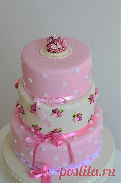 Shabby chic cake | Cakes & cupcakes