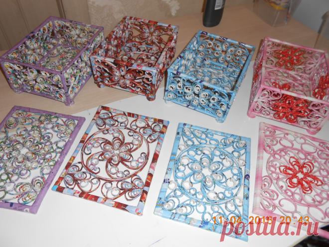 вот такие шкатулки получаются из бумажных трубочек