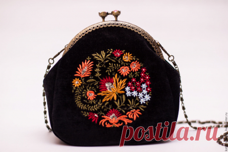 92a8fc4387f2de11c4de688492ra--sumki-aksessuary-vechernyaya-sumochka-na.jpg (1500×1000)