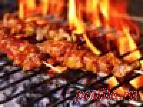 Как пожарить хороший шашлык / 5 советов шеф-повара – статья из рубрики "На огне" на Food.ru
