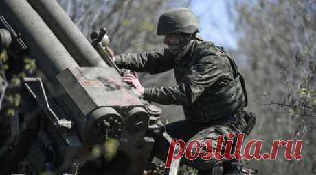 Работает группировка войск «Центр»: ВС РФ освободили населённый пункт Вишнёвое в ДНР. Бойцы российской группировки войск «Центр» освободили населённый пункт Вишнёвое в ДНР. Как сообщили в Минобороны, за сутки ВС РФ также поразили железнодорожный эшелон с бронетехникой ВСУ на станции погрузки, инфраструктуру военных аэродромов, объекты энергетики и нефтебазу, которые использовались для обеспечения ВСУ. Кроме того, нанесён удар по цехам, где производились беспилотники. Читать далее
