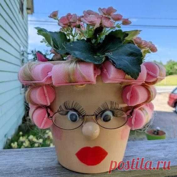 Mom planter