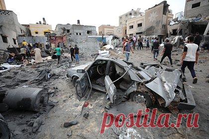 Израильтяне глумятся над палестинцами в TikTok. Они шутят про их страдания, бомбежки и нехватку воды. В социальной сети TikTok начали распространяться ролики, в которых израильтяне смеются над людьми в секторе Газа. Авторы контента выставляют притворщицами палестинских матерей, потерявших детей в результате обстрелов, а также шутят про то, что у жителей региона нет доступа к воде, еде и электричеству.