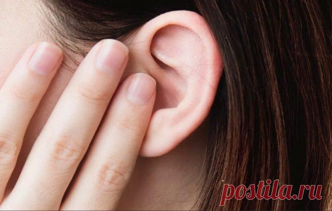 Народные рецепты, которые могут помочь быстро избавиться от отита.