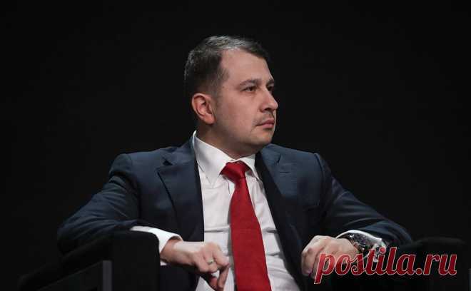 Власти раскрыли детали нового плана по деофшоризации бизнеса. Власти работают над планом по деофшоризации бизнеса, сообщил первый замглавы Минэкономразвития Илья Торосов. Среди его мер — «раздельная» выплата дивидендов и возможность для акционеров сменить юрисдикцию без потери прав