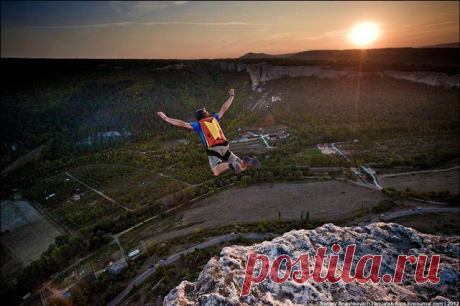Кто может, тот делает. Кто не может, тот критикует. Чак Паланик . Однажды Стивену Кови пришла женщина, она страдала лишним весом,