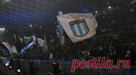 Фанаты «Лацио» прошли с баннером о скандале с домогательствами в академии «Селтика». Фанаты «Лацио» перед матчем Лиги чемпионов прошли с баннером о скандале с домогательствами в академии «Селтика». Читать далее