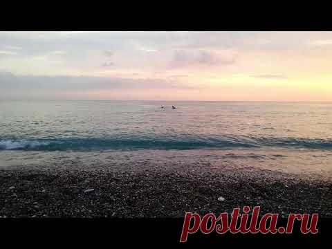 Черное море в Абхазии. - Клуб путешествий - YouTube