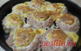 Котлеты «Гнёзда» - вкусное мясное блюдо Котлеты «Гнёзда» получаются очень вкусные, сочные. Самое главное, что они готовятся в духовке, а не жарятся. Отличный вариант для тех, кто очень любит котлеты, но жареные нельзя, а пареные невкусные. …