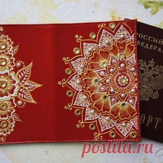 Обложечка для паспорта❤Всего 600 рублей. В наличии нет, но повтор возможен 😉🌷 #точечнаяроспись #контурнаяроспись #обложкадляпаспорта #обложканапаспорт #обложка #почтидаром #valerie_point #на_заказ #назаказ #passport #valerie_обложки