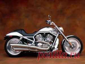 Мотоциклы Harley Davidson фото обои для рабочего стола