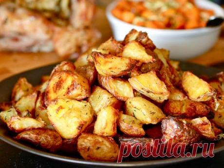 👌 Супер хрустящая картошечка в духовке - это так вкусно, рецепты с фото Картошка в духовке – очень распространённый гарнир, который, наверное, каждая хозяйка когда-нибудь готовила. Естественно, таким блюдом сложно кого-нибудь удивить. Но сегодня мы под...