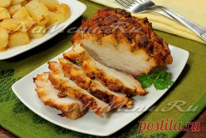 Мясо, запеченное в духовке с картофелем