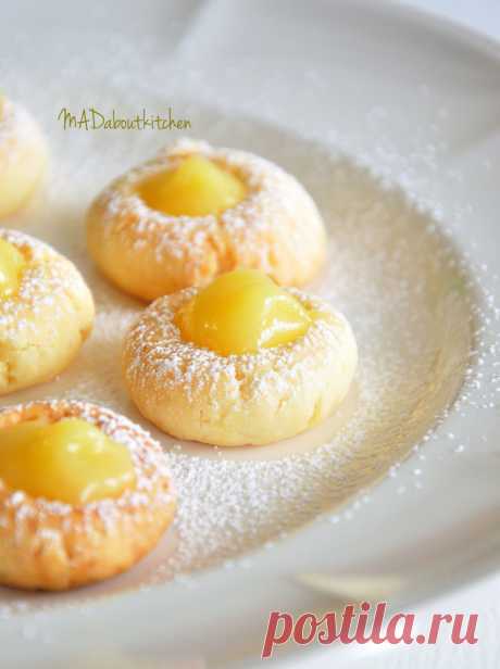LEMon Curd Cookies – MADaboutkitchen
