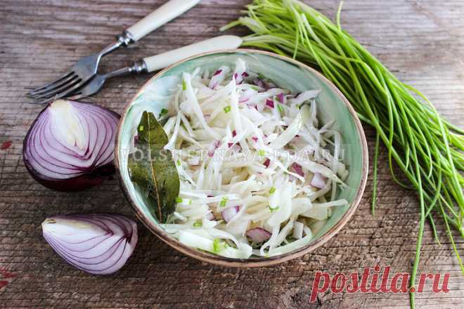 Маринованная капуста быстрого приготовления (суточная) Проверенный рецепт, как замариновать капусту вкусно и быстро в банке. Всего за сутки вы получите отменную закуску, хрустящую и чуточку кисловатую.