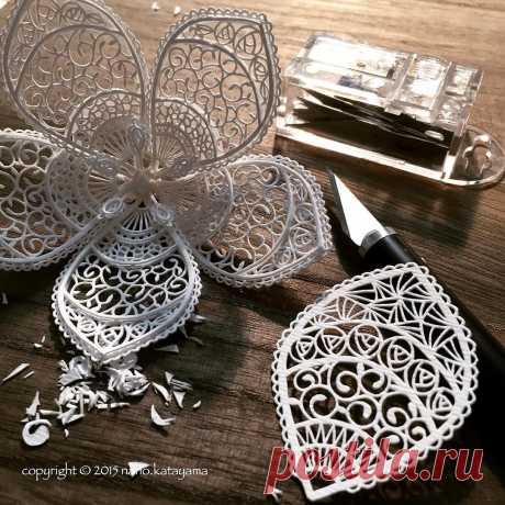 working on a new 3D flower piece.
#paperart #papercut #papercutart #papercutter #papercutting #papercutartist #papersculpture #artwork #handcut #handcutting #flower #interior #intricate