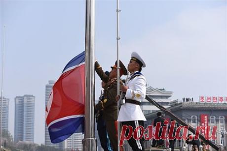 Посол России назвал условие проведения ядерных испытаний в КНДР. Посол РФ в КНДР Александр Мацегора заявил, что Пхеньян может принять решение о проведении нового ядерного испытания, если Вашингтон продолжит предпринимать провокационные шаги в регионе. Он прокомментировал высказывания западных политиков о том, что в КНДР готовят ядерное испытание.