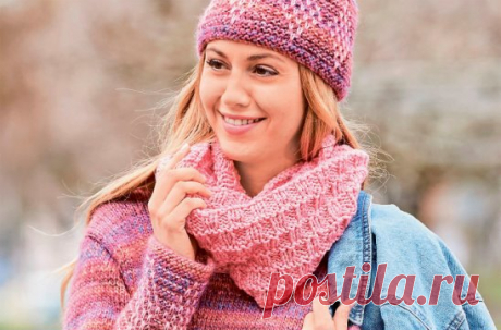 РАЗМЕРЫ
130 (140) x 20 cм
ВАМ ПОТРЕБУЕТСЯ
Пряжа (100% шерсти; 125 м/50 г) — 200 г кораллово-розовой; круговые спицы №7.
РЕЛЬЕФНЫЙ УЗОР
Вязание по кругу: количество петель кратно 4.
1-й ряд: лиц. петли.
2—5-й ряды: попеременно 2 лиц. и 2 изн.
6-й ряд: лиц. петли.
7—10-й ряды: попеременно 2 изн. и 2 лиц.
В высоту повторять с 1-го по 10-й р.
ПЛОТНОСТЬ ВЯЗАНИЯ
13 п. х 20 р. = 10 х 10 см, связано рельефным узором спицами №7.
Внимание!
Изделие вяжется двойной нитью.
ВЫПОЛНЕНИЕ РАБОТЫ
На спиц