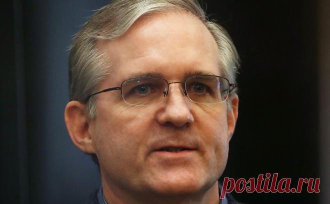 Американец Уилан подрался в колонии. Осужденного за шпионаж американца, бывшего морпеха Уилана ударил другой заключенный в мордовской колонии, сообщает УФСИН. По данным «Интерфакса», конфликт произошел из-за политических разногласий с гражданином Турции