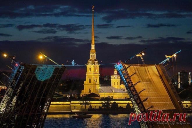 Спокойной ночи, любимый Санкт-Петербург!!!
#foto@online.piter