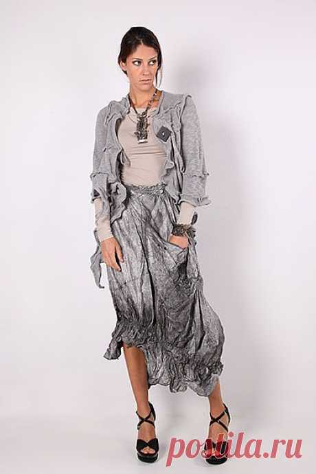 Aproximat by Tatiana Palnitska - Art to Wear Originals - haute