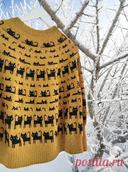 Cat Field Sweater by Svetlana Gibadullina