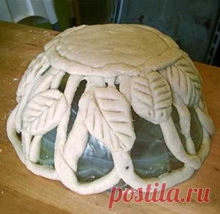 ПОДАЧА САЛАТА В ТЕСТЯНОЙ КОРЗИНКЕ НА СТОЛ