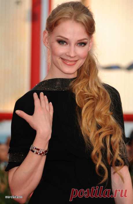 СВЕТЛАНА ХОДЧЕНКОВА