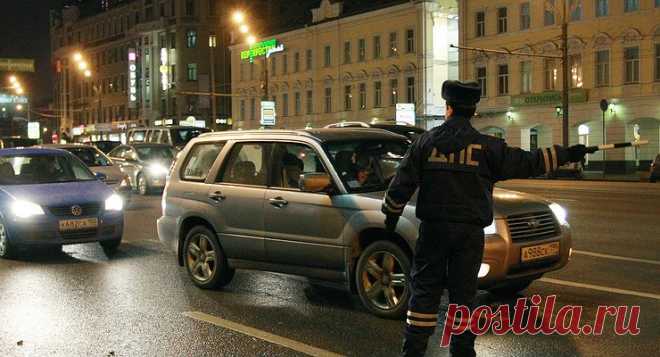 C 1 декабря ГИБДД объявила охоту на водителей авто с шипованными шинами