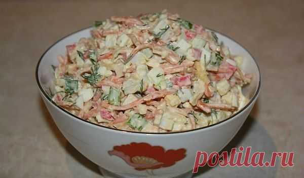 "валерия" с крабовыми палочками и морковчой