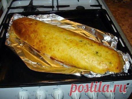 Картофельный рулет с грибами и курицей..Безумно вкуснo!! Быстро, легко и ОЧЕНЬ вкусно! Рецепт совсем простой. !! Более подробно о рецепте можете узнать в источникe: шеф-повар Одноклассники, по ссылке fastppc.net/RbMT Рекомендуем посмотреть!!! Приятного аппетитa

Дорогие кулинары! Чтобы не потерять рецепт, жмите &quot;Класс!&quot;, а потом &quot;поделиться&quot;. Рецепт будет на вашей стене В Одноклассники. Всё ОК!