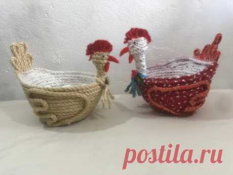 GALINHA DECORATIVA FEITA COM CORDA DE SISAL!!!