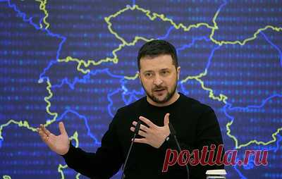 СМИ: Зеленский лишил гражданства Украины 10 человек. В их числе бывший министр образования и науки Дмитрий Табачник, экс-министр доходов и сборов Александр Клименко, бывший глава МВД Виталий Захарченко, экс-руководитель Службы безопасности Александр Якименко и другие