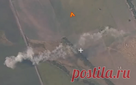 Минобороны отчиталось об уничтожении американской ракетной установки. В зоне спецоперации российские военные уничтожили американскую универсальную пусковую установку М270А1 MLRS, которая используется как в качестве РСЗО, так и для запуска тактических ракет.